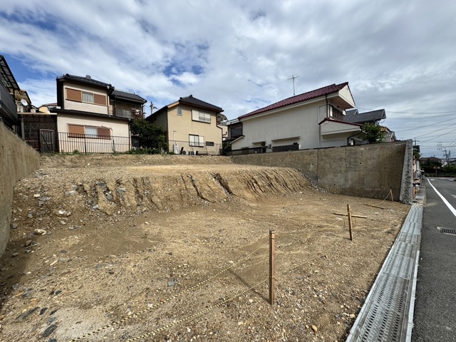 ガーテスレイヴン　高槻市塚脇一丁目　限定2区画