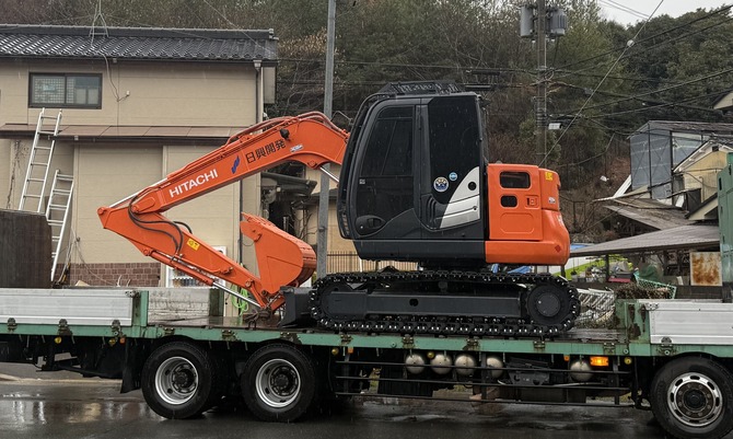 新しい重機が仲間入りしました！！