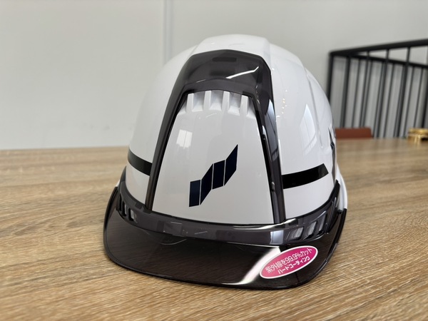 ヘルメット新調しました！