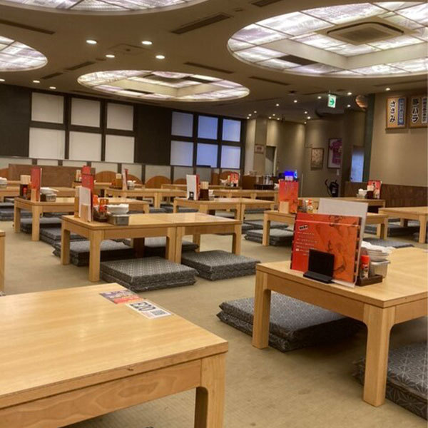 横綱 新世界通天閣店
電話番号：06-6630-8440
住所： 〒556-0002 大阪府大阪市浪速区恵美須東３丁目６−１
アクセス：地下鉄御堂筋線動物園前駅5番出口徒歩3分/JR新今宮駅東口徒歩3分
新今宮駅前駅から295m
営業時間：24時間営業
定休日：無休