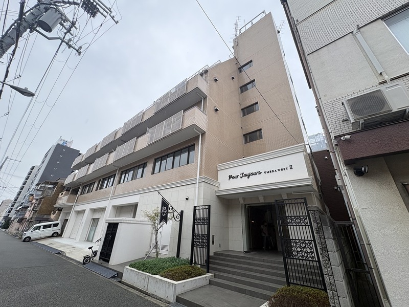 プール・トゥジュール梅田ウエストⅡ