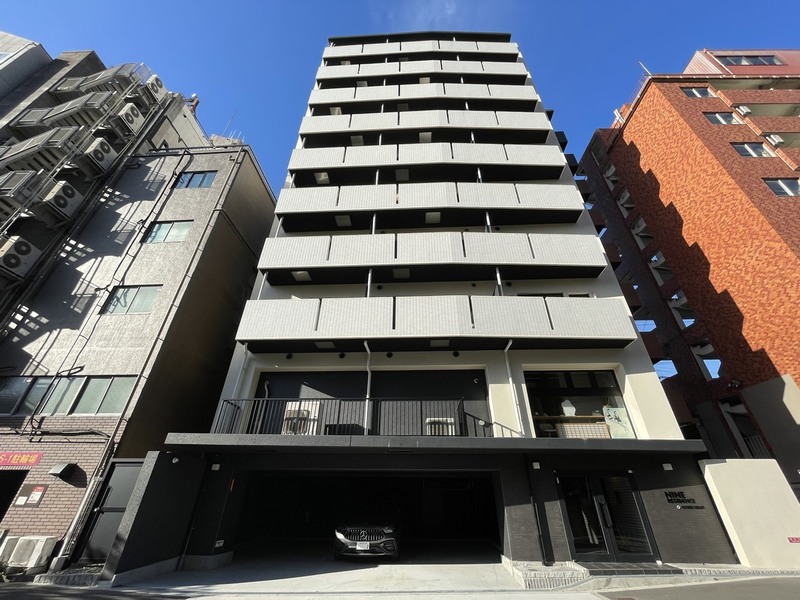 NINE RESIDENCE