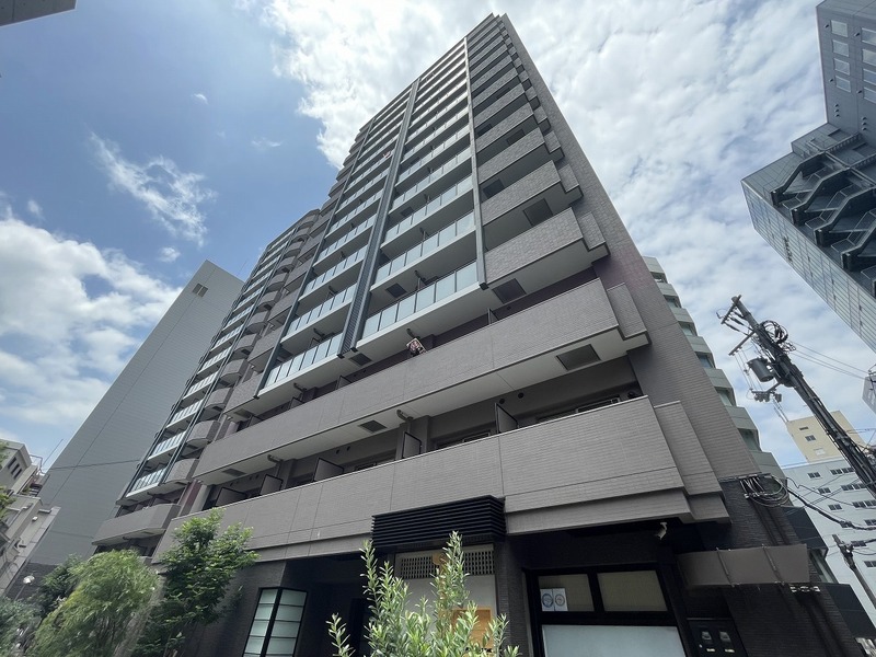 URBAN　PARK　梅田　WEST
