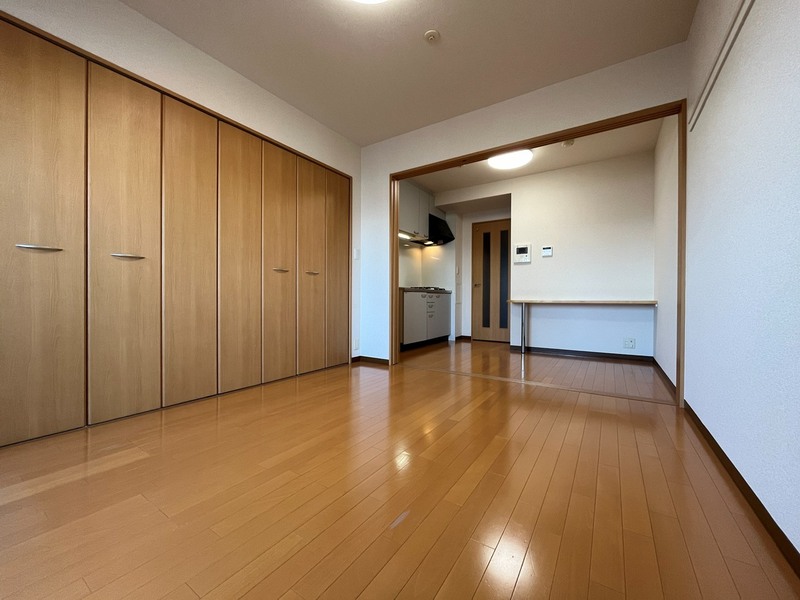 ブランクレール谷町