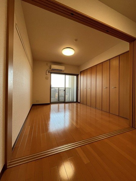 ブランクレール谷町