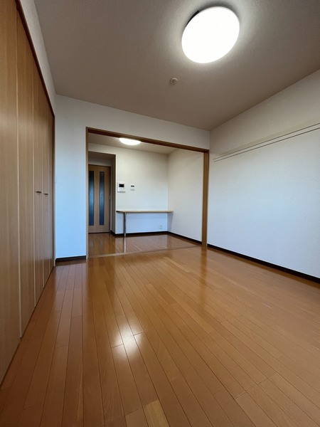 ブランクレール谷町