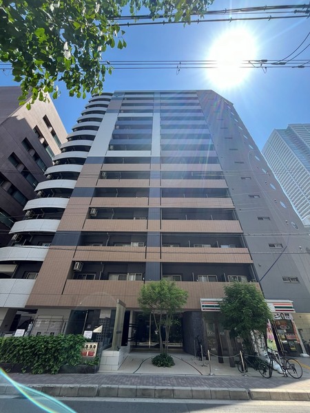 セレニテ本町グランデ