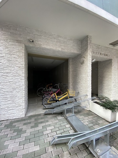 クレシア東心斎橋