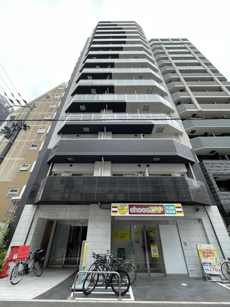 セレニテ本町リアン
