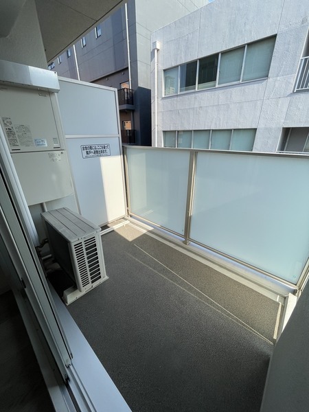 BLAU本町東