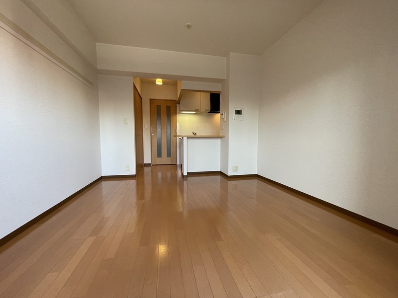 ブランクレール谷町