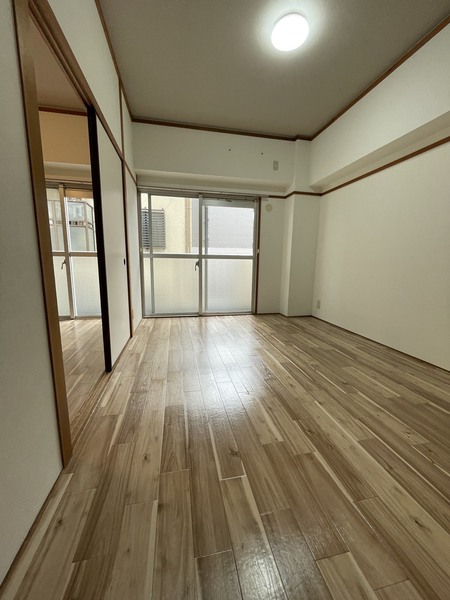 アークハイム川島