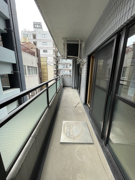グローリーヨシダ