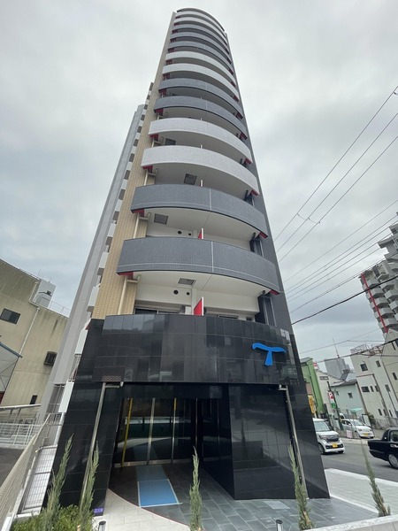 セレニテ福島アリア