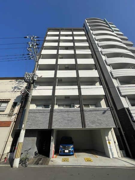 エストゥルースプラス大阪福島