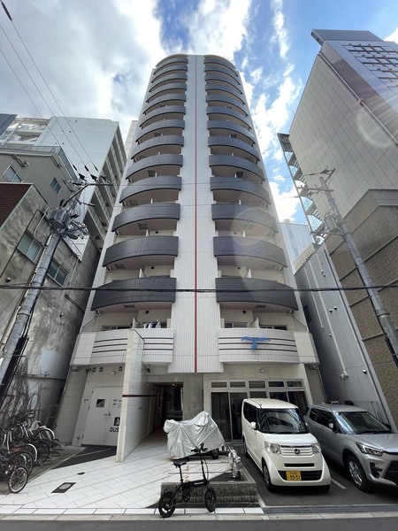 セレニテ梅田EST