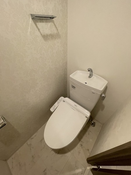 ラ フォルム鎗屋町