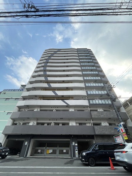セレニテ本町東リアン
