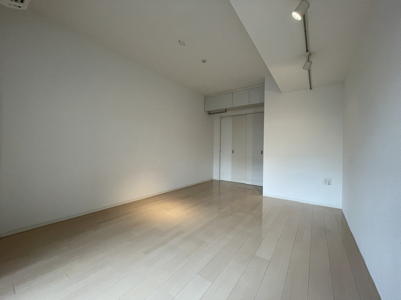 SERENiTE本町エコート