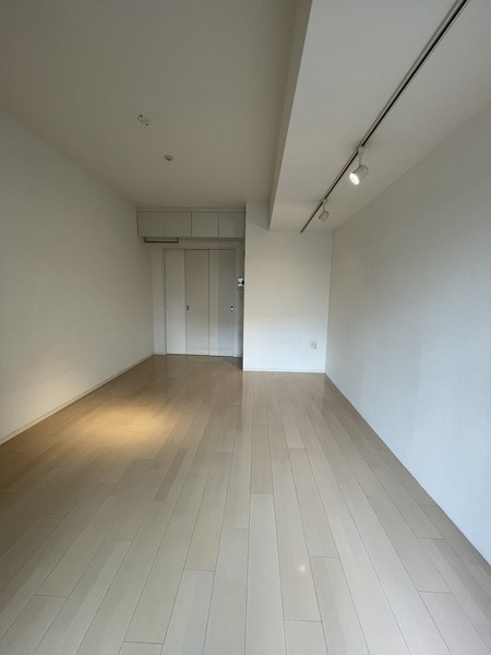 SERENiTE本町エコート