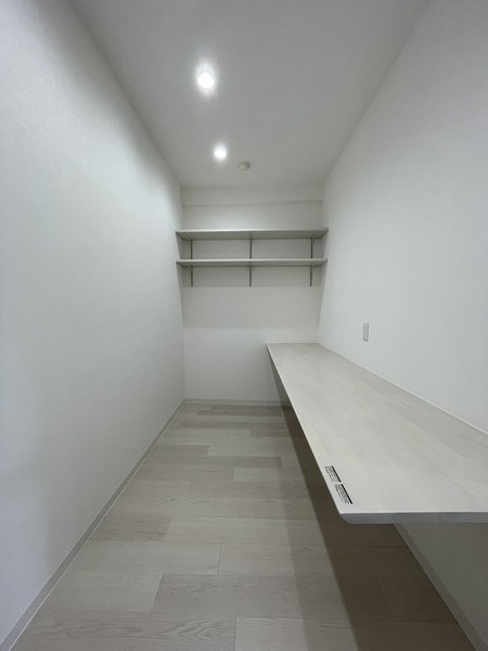 フロンティアタワー難波EAST