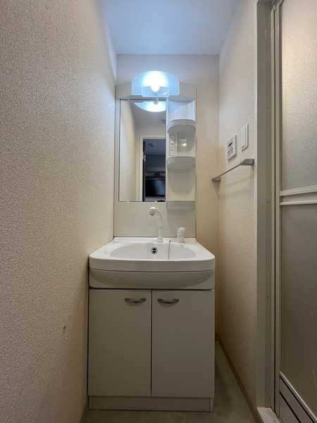 Luxe新大阪SOUTH