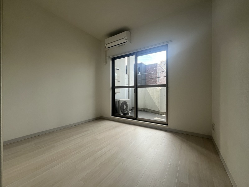 Gramercy Juso-higashi 1st