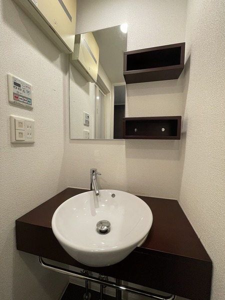 SERENiTE本町エコート