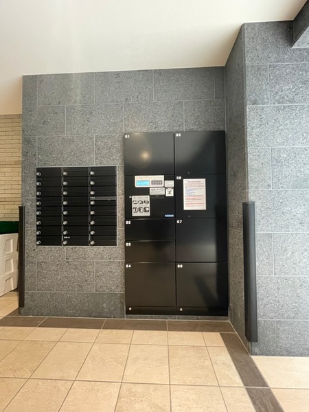 Ｃ.ＣＯＬＯＲ南新町 