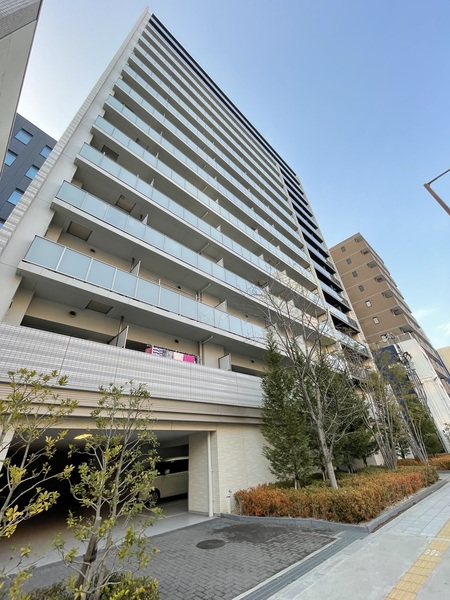 イニシアブランなんば