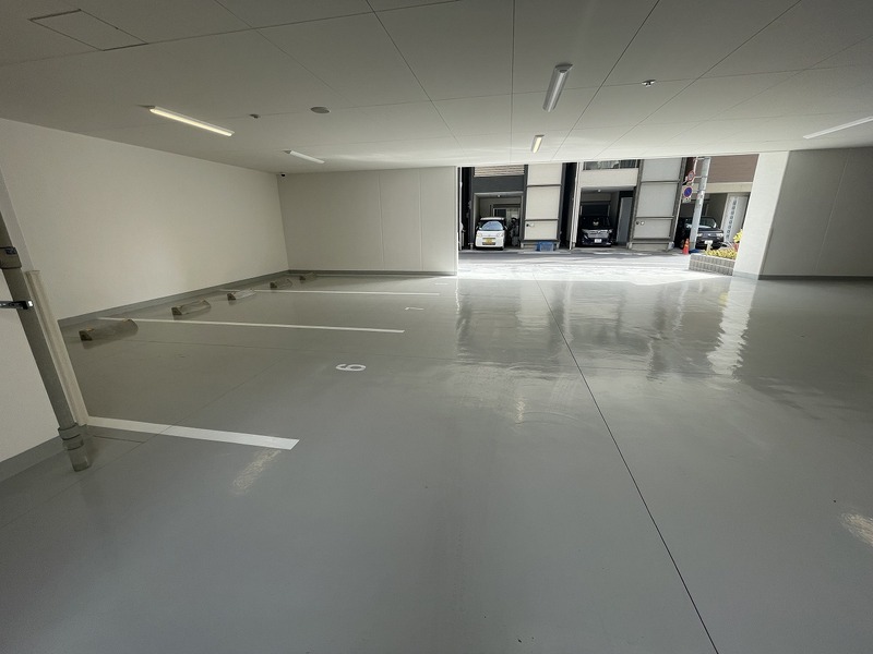 THE MUSIC COURT