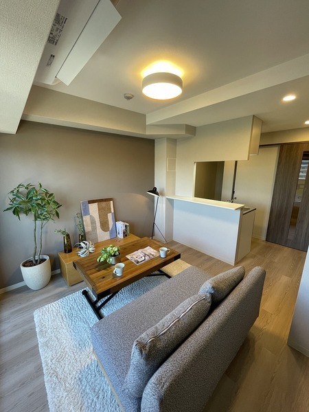 ArtizA京橋WEST