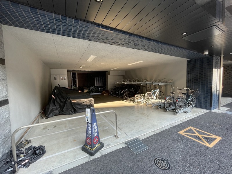 プレサンスOSAKA DOMECITY クロスティ