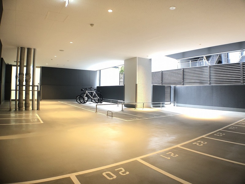 ローレルタワー心斎橋