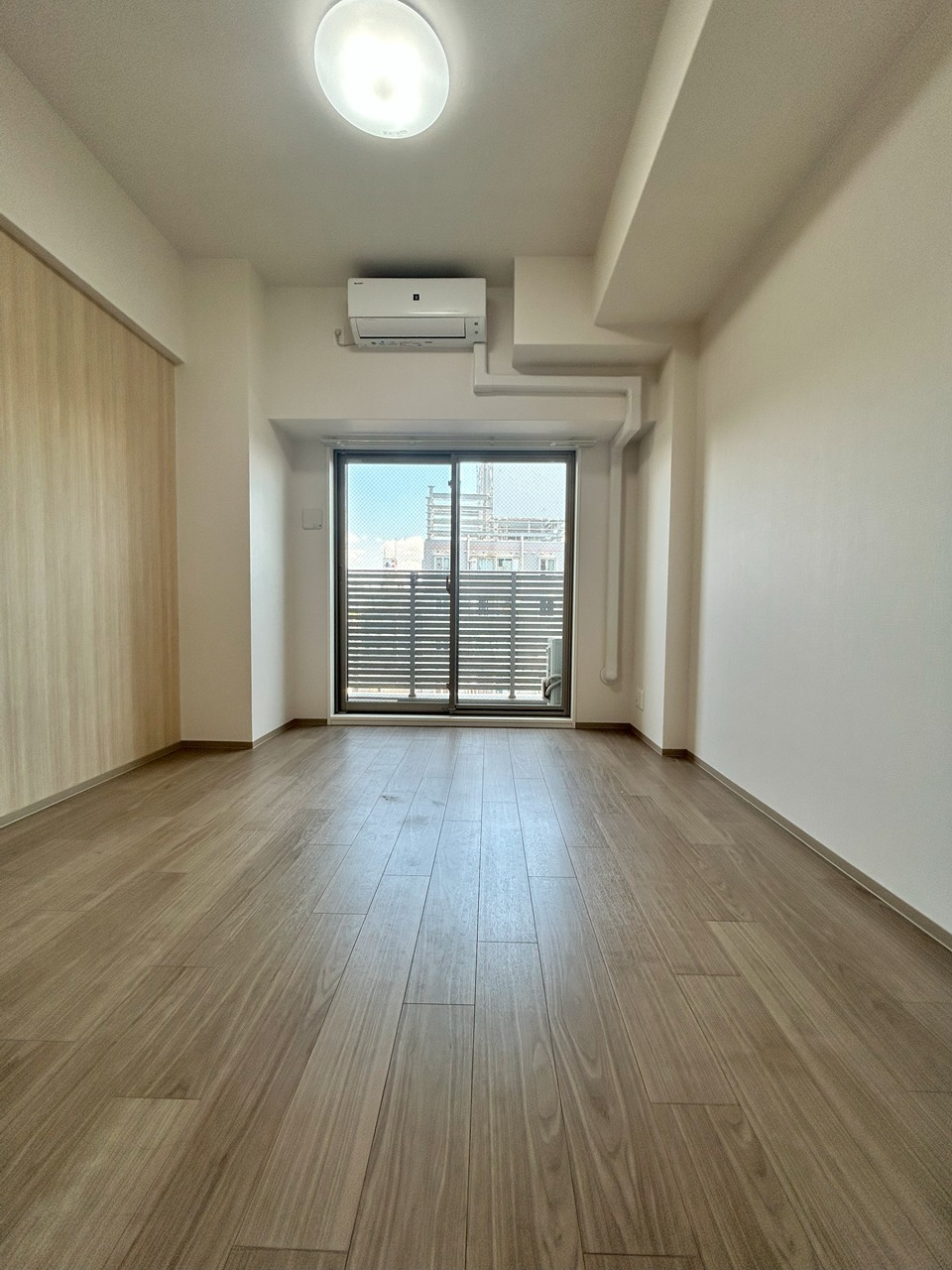 暮らしにゆとりを、心にLUXを