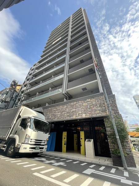 ラクラス本町東