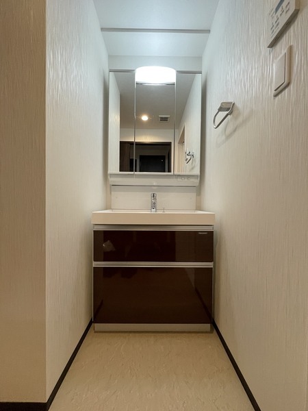 Vinoプレジオ本町