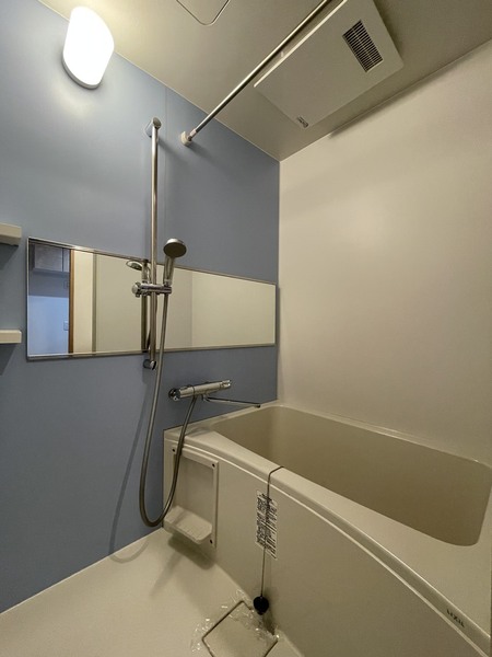 モノトーン難波