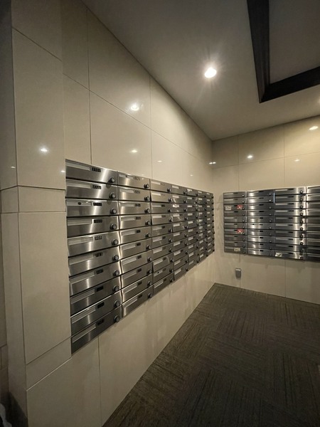 スプランディッド難波