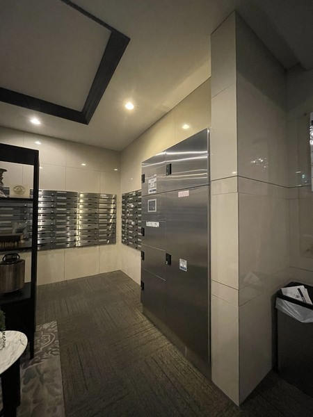 スプランディッド難波