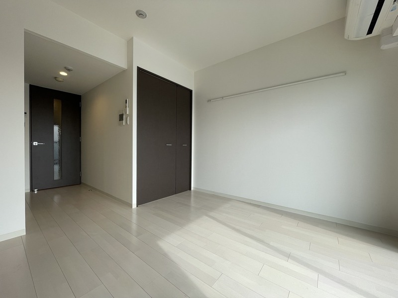 エストゥルースプラスサウス大阪