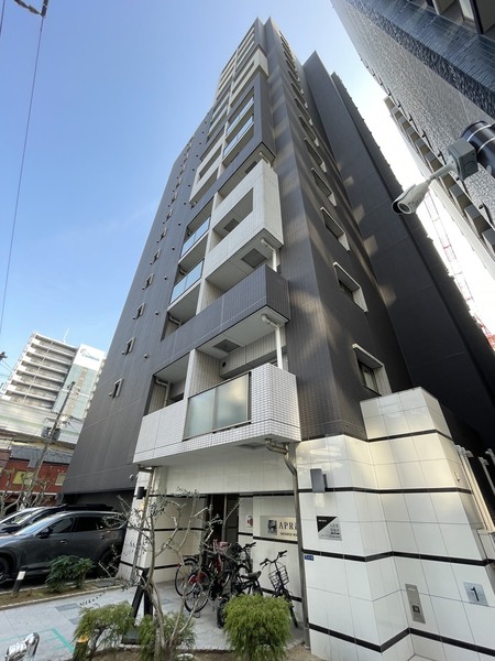 アプリーレ堺筋本町