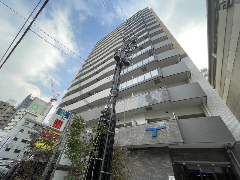 セレニテ本町東リアン