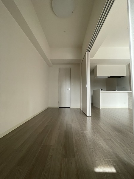 プレサンス大国町ラヴェニール