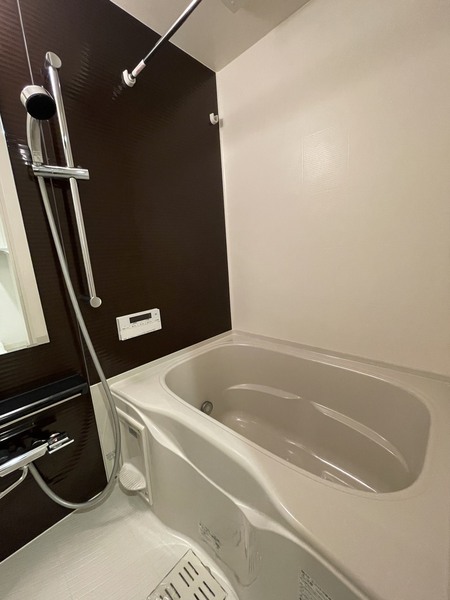 プレサンス大国町ラヴェニール