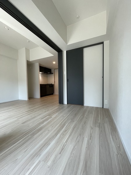 S-RESIDENCE松屋町asence