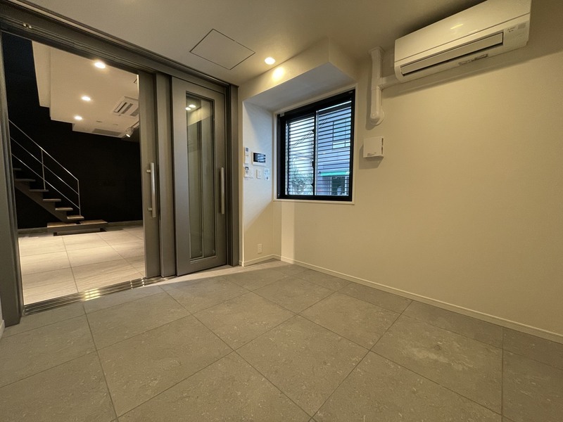 S-RESIDENCE松屋町asence