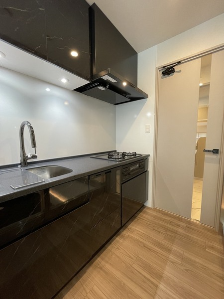 S-RESIDENCE松屋町asence
