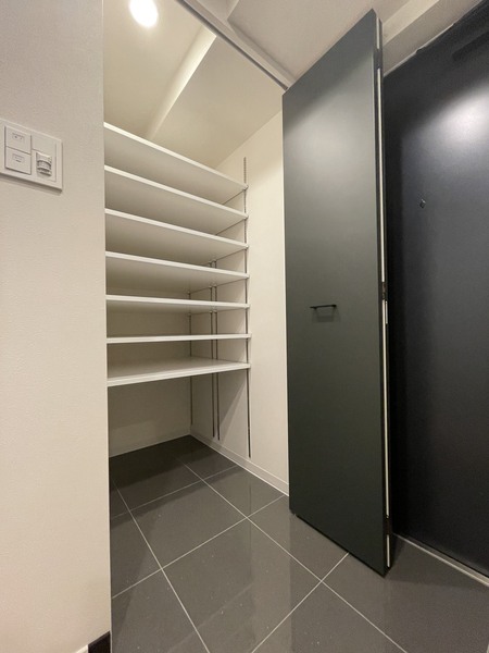 S-RESIDENCE松屋町asence