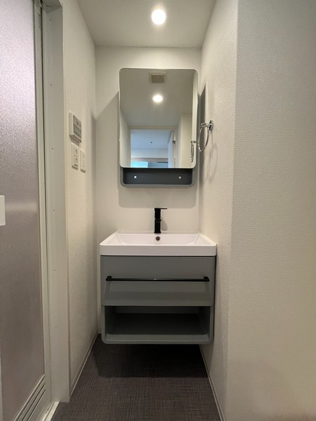 ラシーヌ瓦屋町